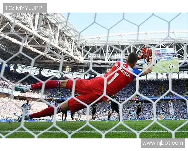 足球明星点球助跑技巧揭秘如何在关键时刻稳稳命中目标